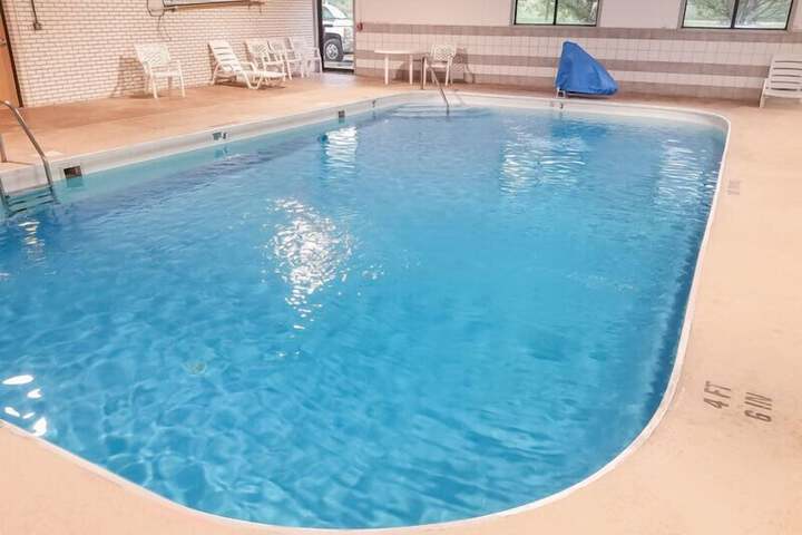Pool 5 of 20