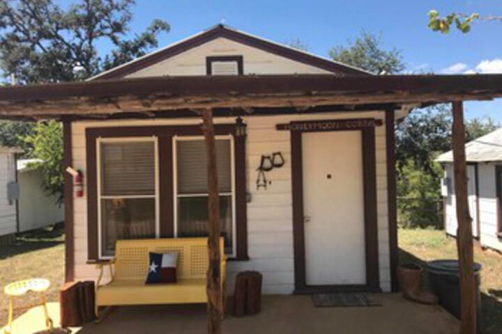 TWIN ELM GUEST RANCH