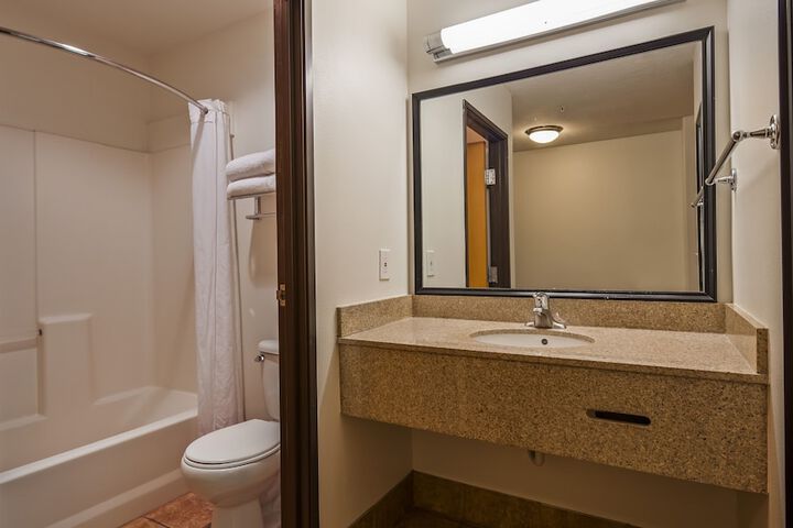 Room 40 of 60