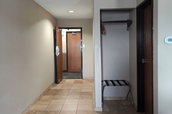 Super 8 by Wyndham Kutztown / Allentown Area