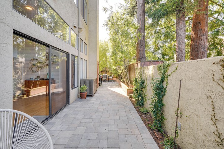Swim Golf & Relax: Luxe Townhome in Aptos
