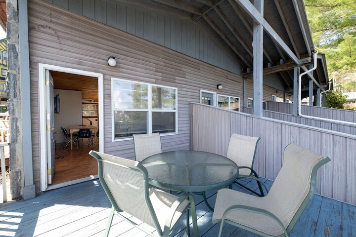 Terrace/Patio 302 of 312
