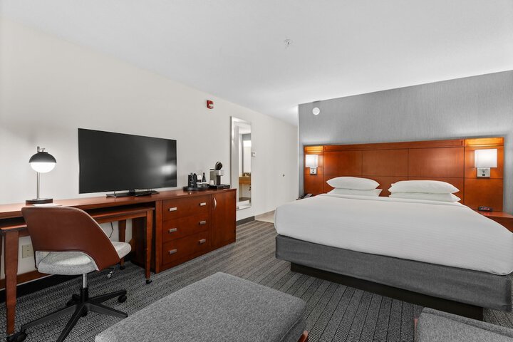 Courtyard by Marriott Burlington Williston