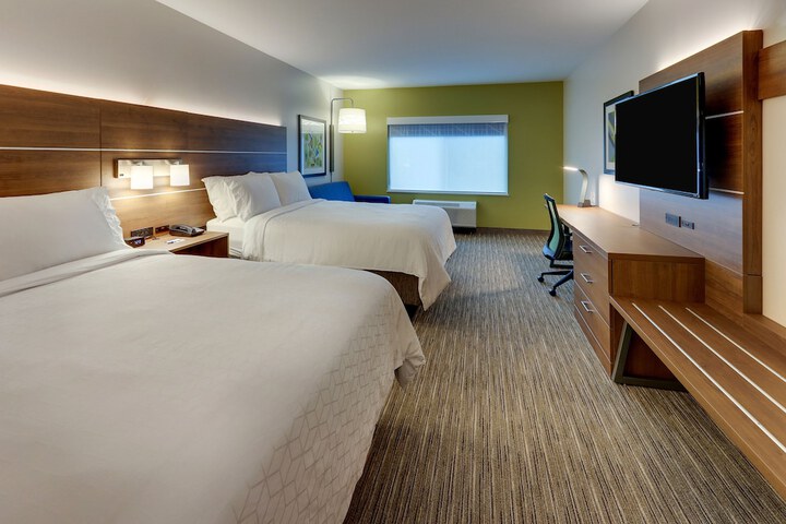 Room 30 of 75