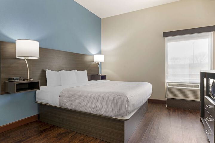 Room 12 of 29