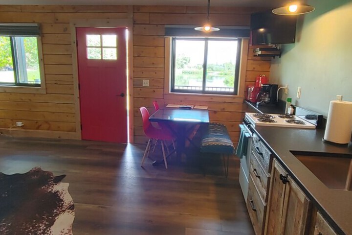 SkyWater Cabins