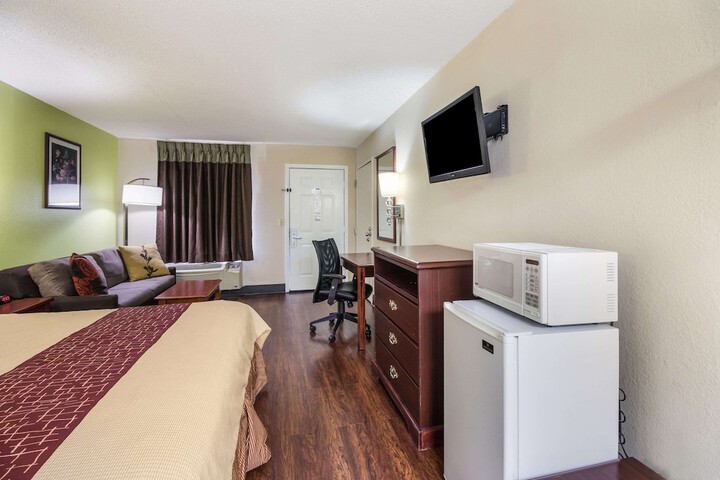 Room 22 of 44