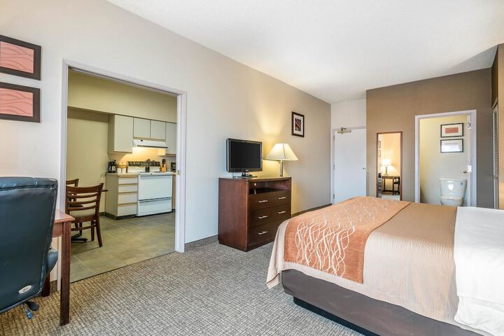Room 14 of 36