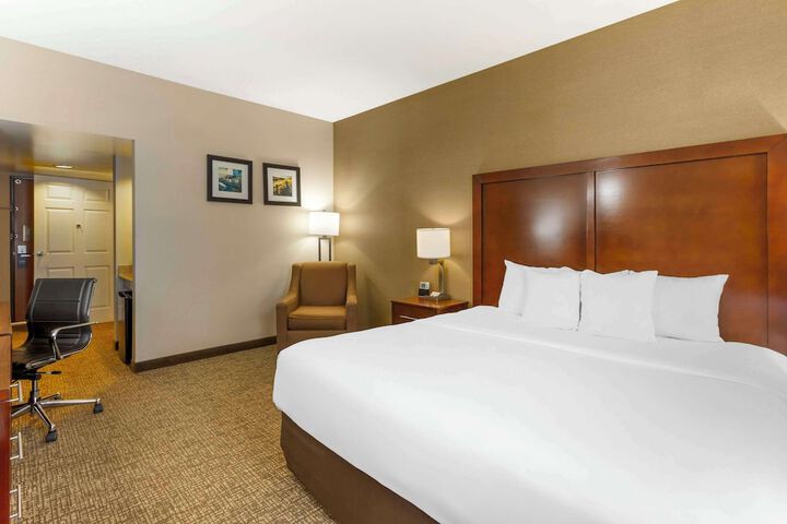 Room 31 of 38