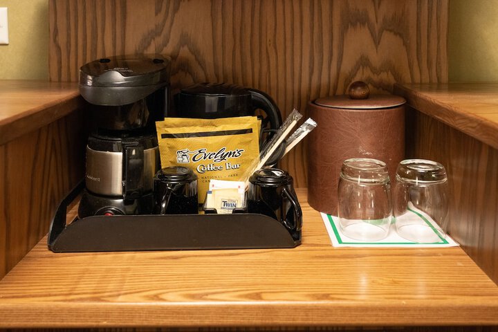 Breakfast/Coffee Service 71 of 91