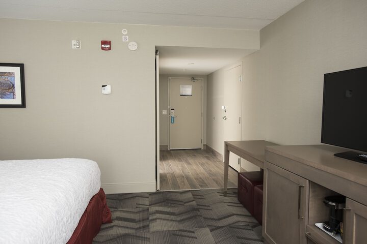 Room 34 of 53