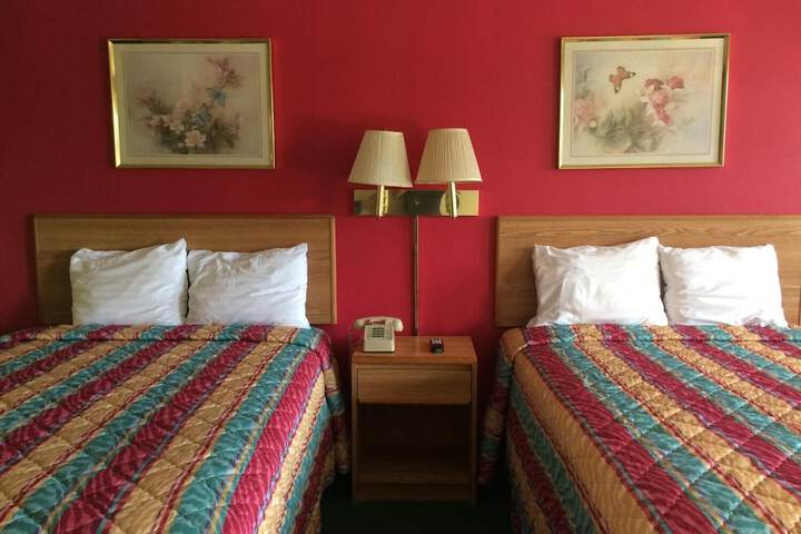 Western Motel of Camilla