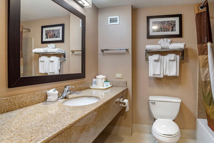 Room 21 of 31