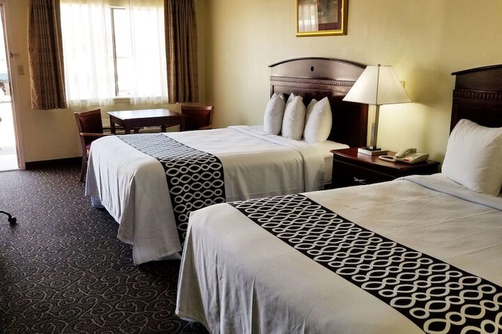 Room 16 of 31