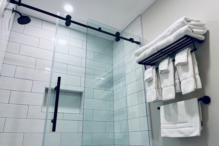 Room 14 of 17