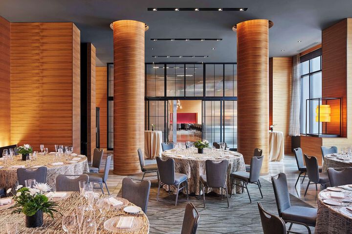 The Lofton Hotel Tapestry Collection by Hilton