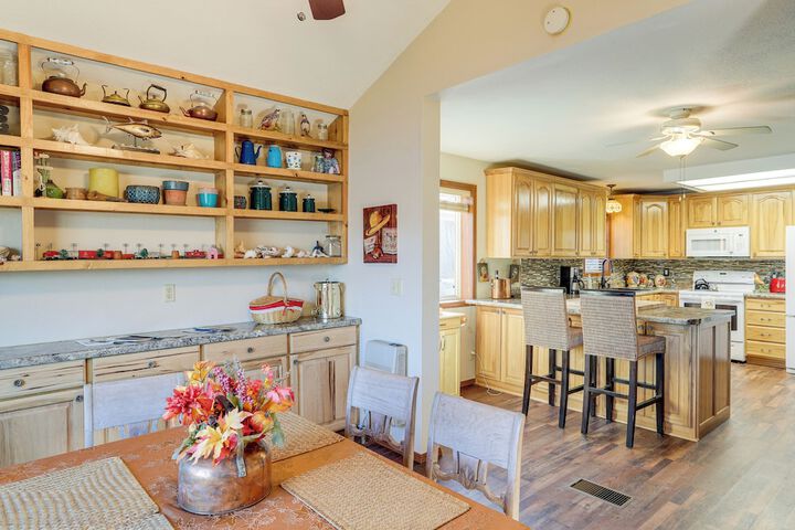 Waterfront Cherokee Village Home w / Private Dock!
