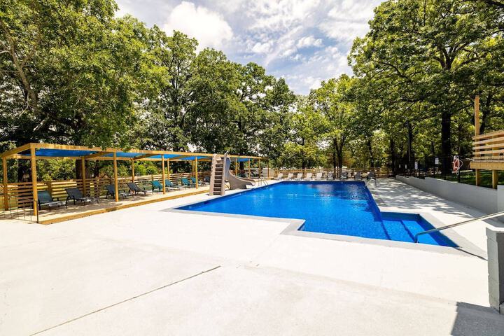 Pool 6 of 38