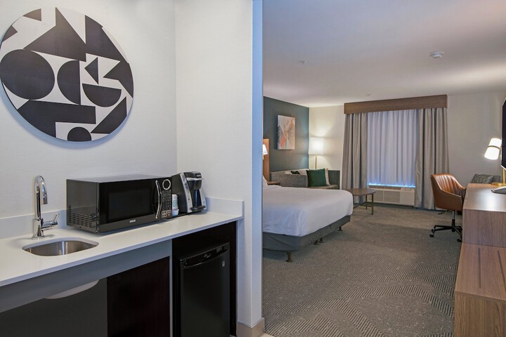Holiday Inn Hotel & Suites Kamloops by IHG