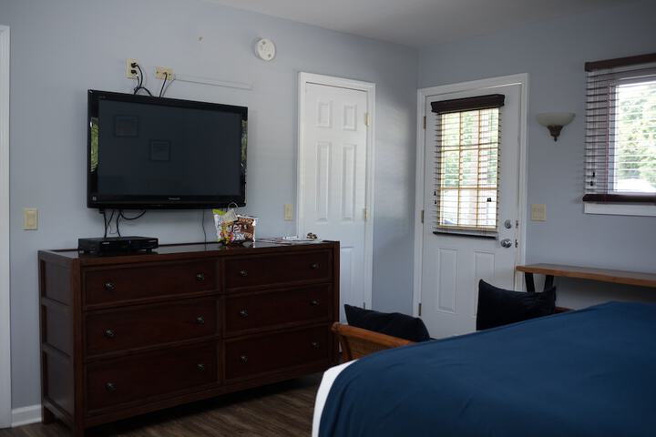Room 18 of 38