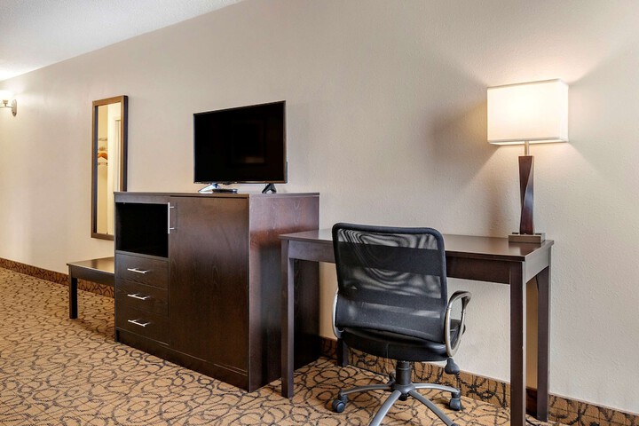 Room 52 of 72