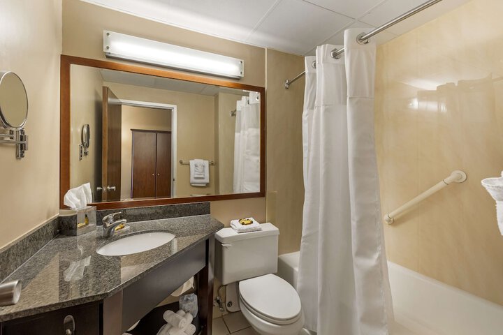Best Western Plus The Charles Hotel
