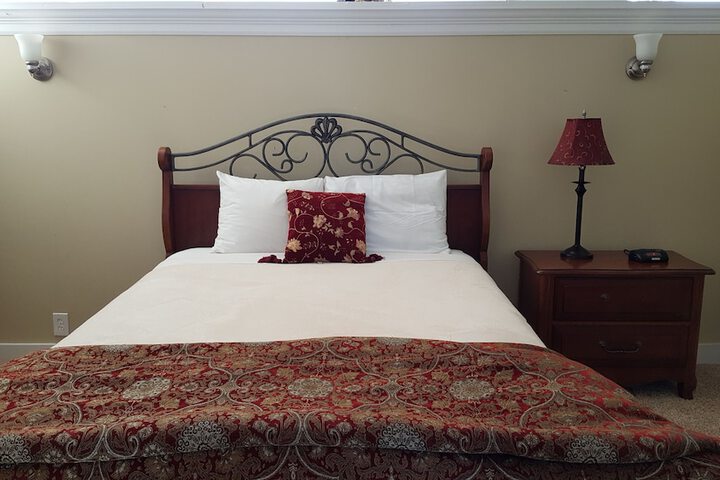 Beachwood Condos & Resort