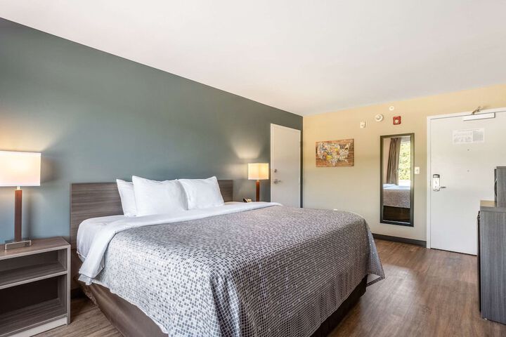 Econo Lodge Dayton North