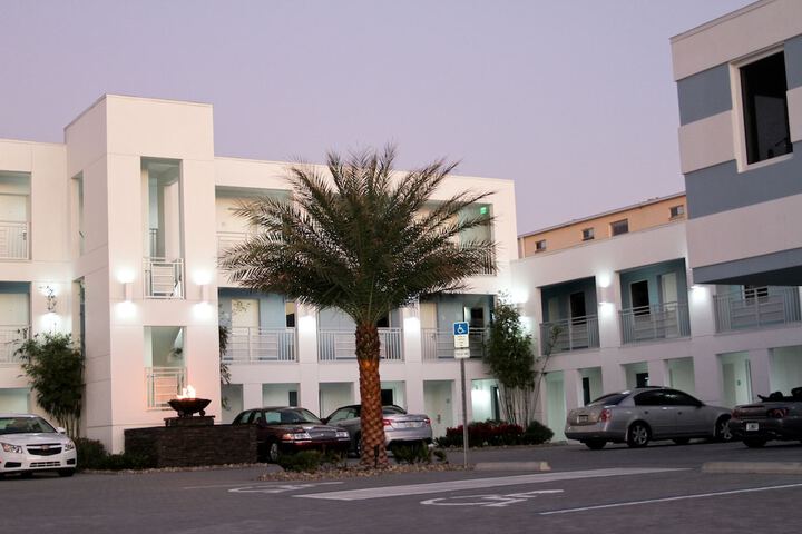Lotus Boutique Inn & Suites