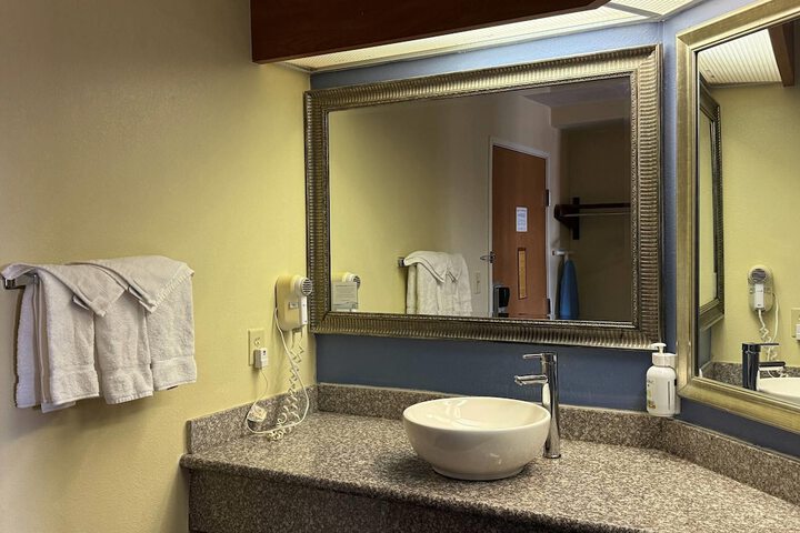 Baymont by Wyndham Evansville North / Haubstadt