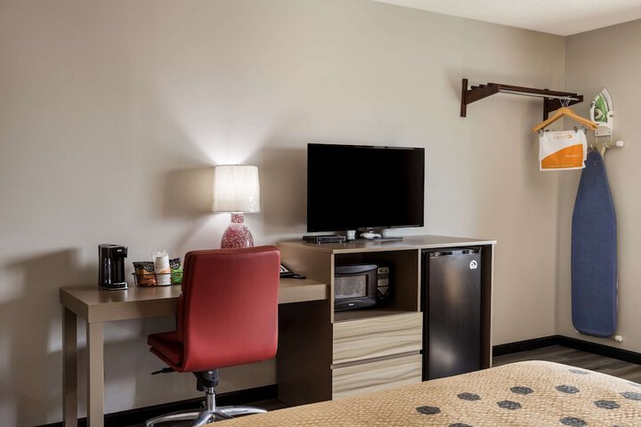 Room 38 of 55