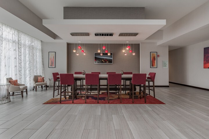 Holiday Inn Mishawaka by IHG