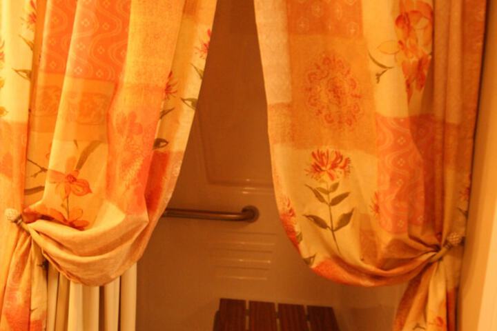 Room 41 of 50