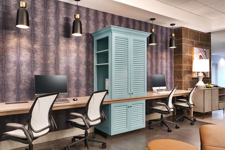 Business Center 49 of 50