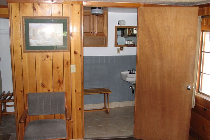 Room 13 of 89