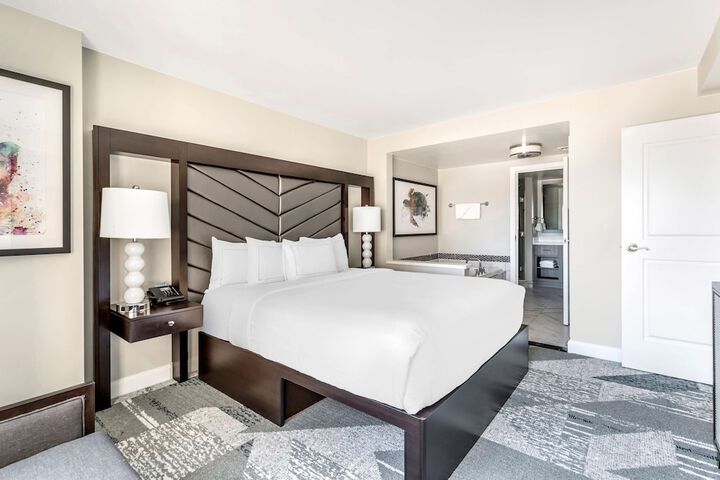 Room 44 of 81