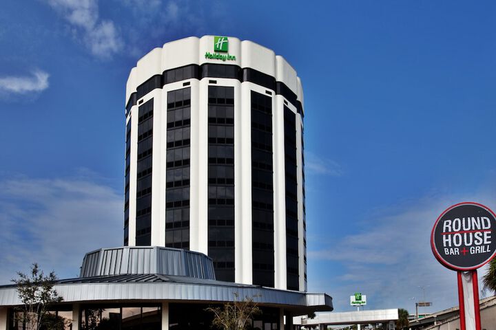 Hotel 5 of 97