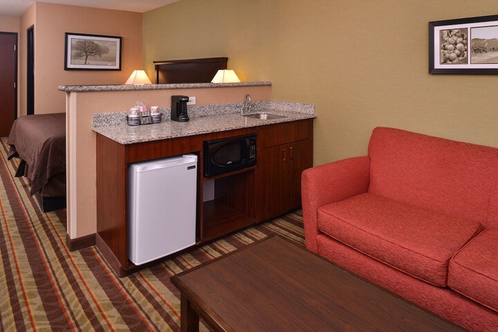 Room 9 of 26