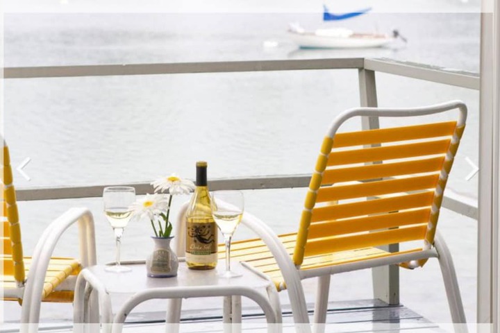 Dockside Guest Quarters & Restaurant