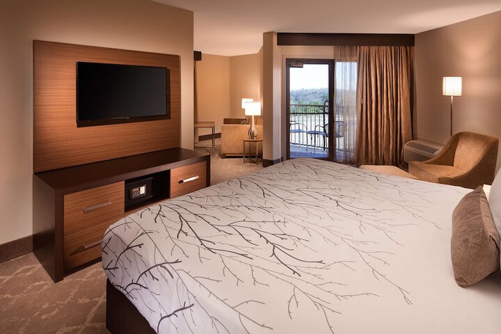 Room 18 of 27