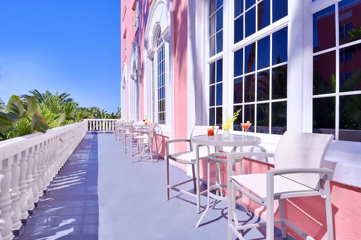 Hotel 4 of 105