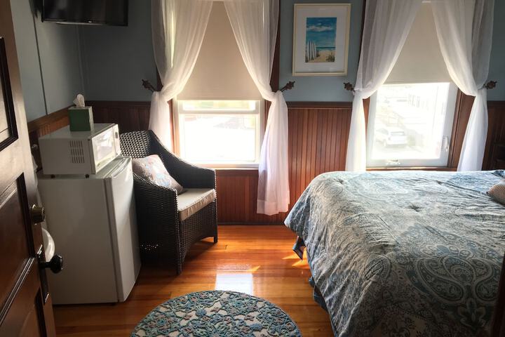 Room 21 of 40