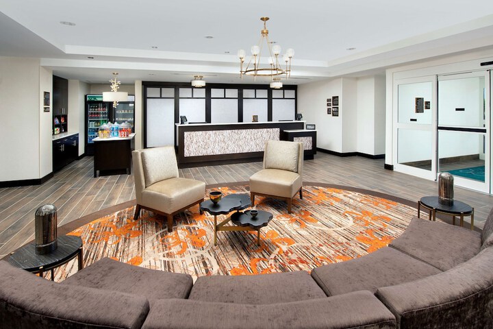 Hotel Interior 10 of 31