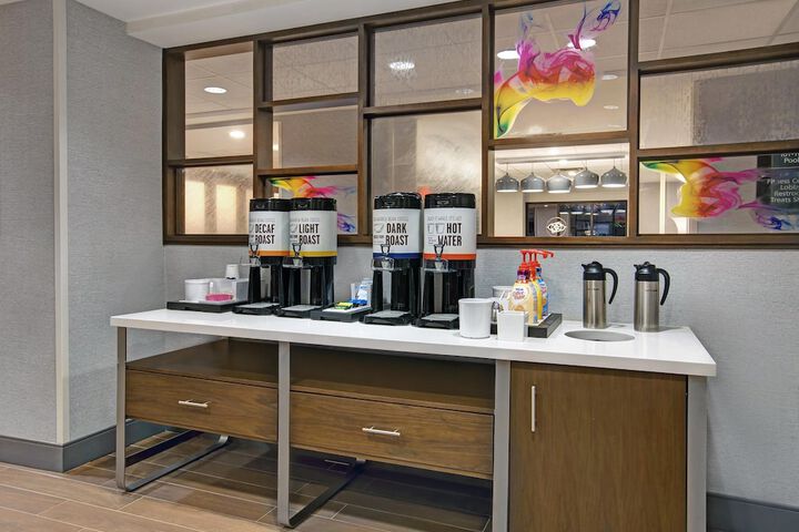 Hampton Inn Westfield