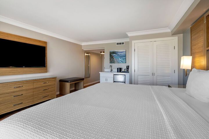 Room 22 of 32