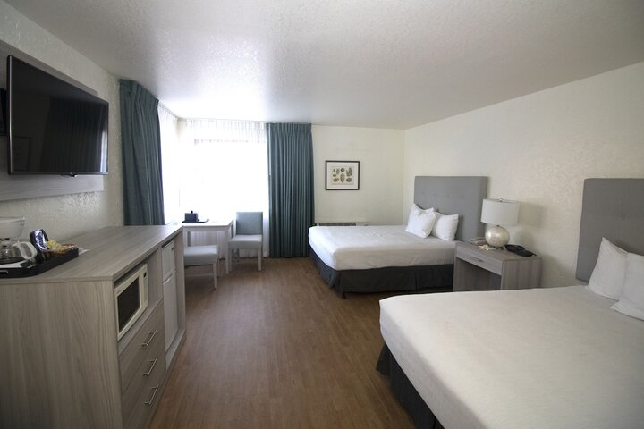 Room 9 of 41