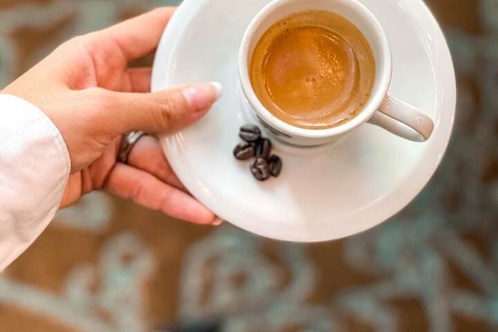 Breakfast/Coffee Service 108 of 147