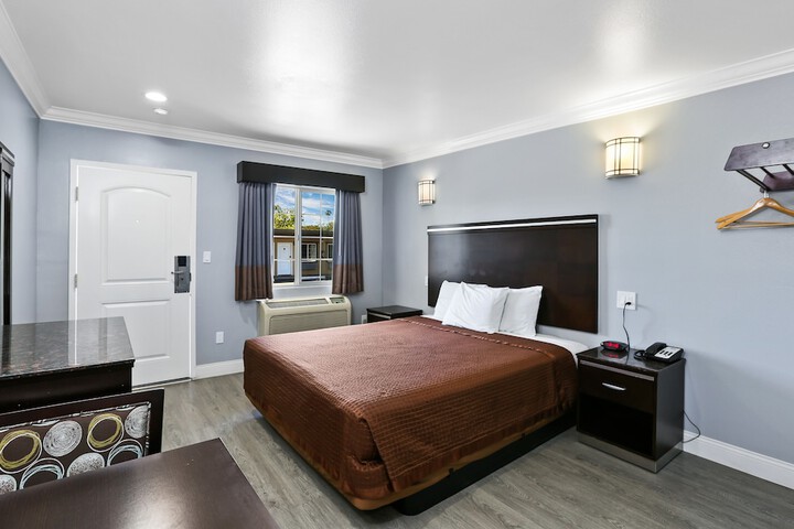 3rd Avenue Inn
