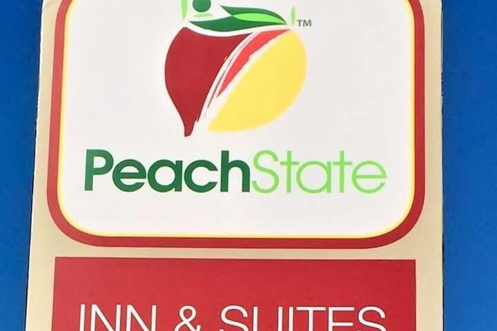 Peach State Inn & Suites