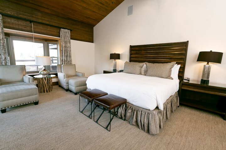 Stein Eriksen Lodge